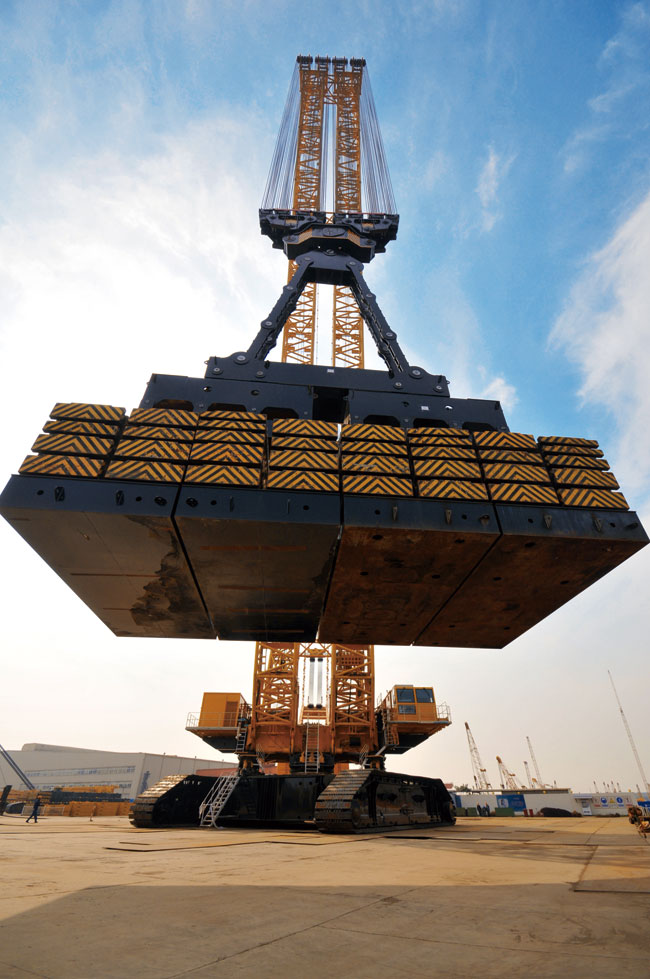 XCMG XGC88000 Crawler Crane