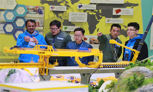 Activity Themed04