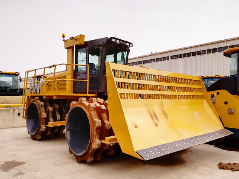 XH263J Backfill Compactor