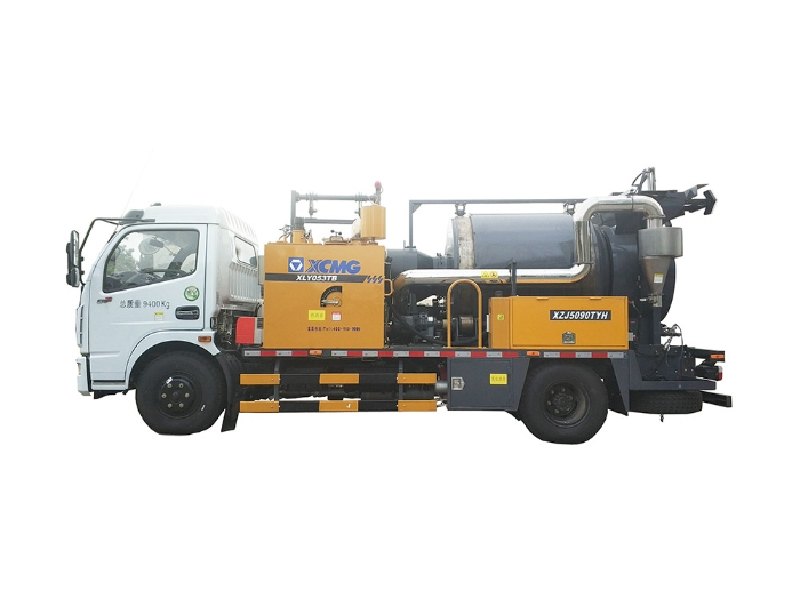 XLY053TB Pavement maintenance vehicle