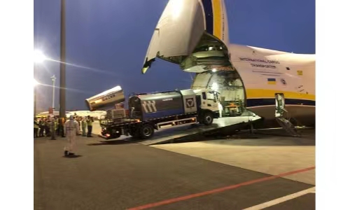 world's second largest transport plane