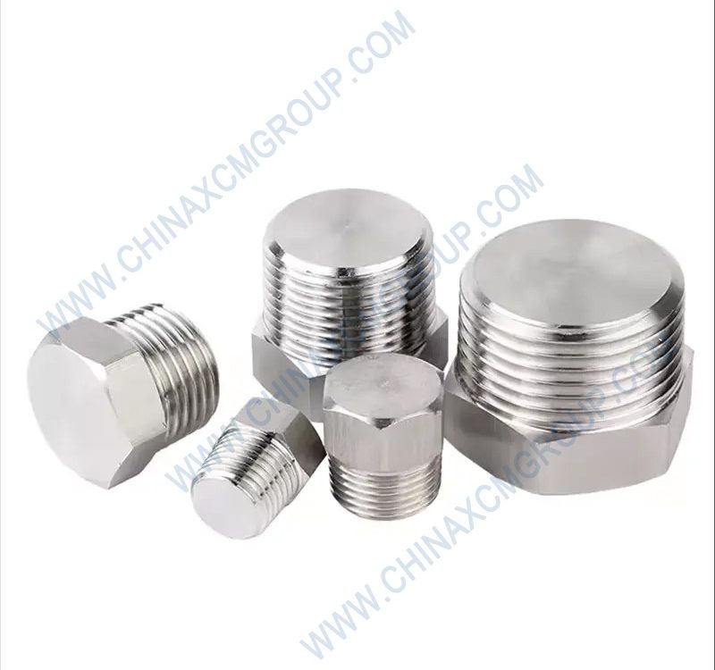 860125683 Plugs