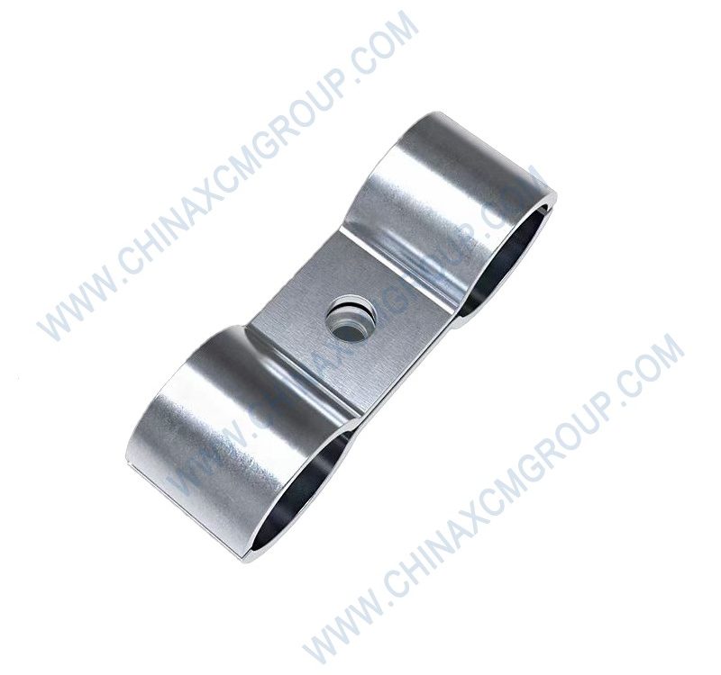 310705495 Double Hose Clamp Assembly