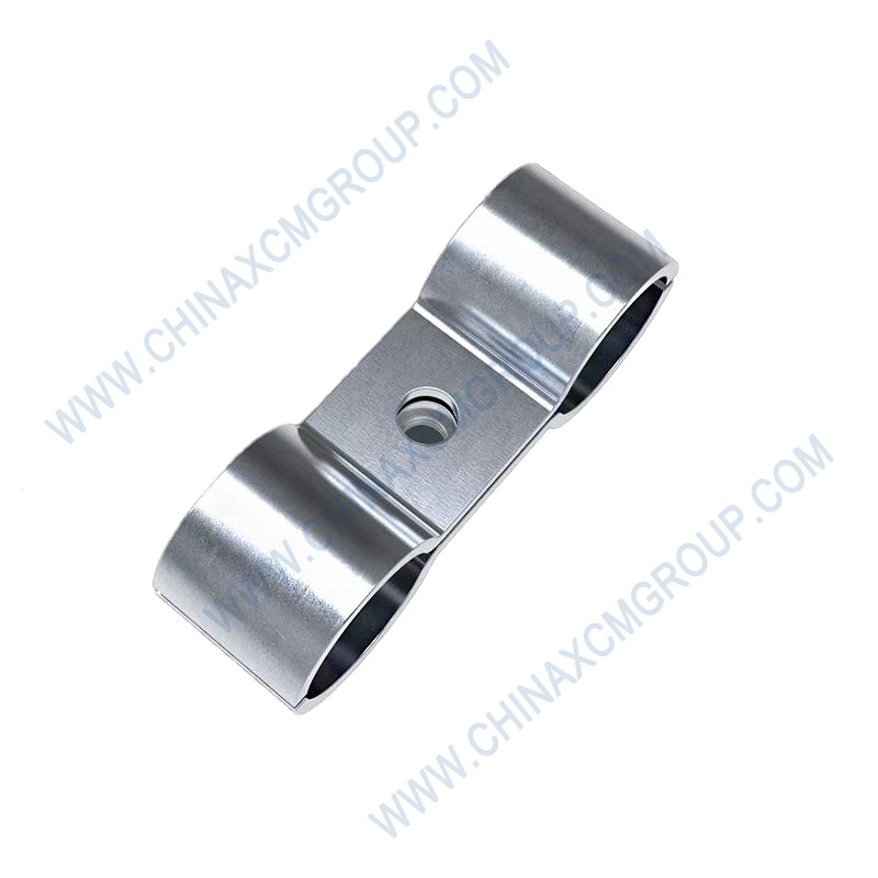 310705495 Double Hose Clamp Assembly
