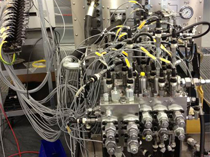 XE230D hydraulic system malfunction